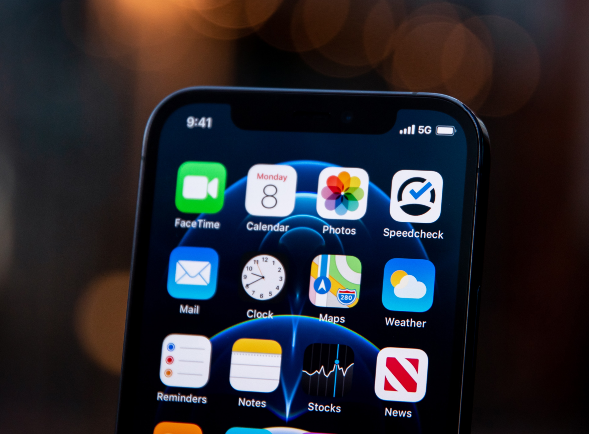 秀峰苹果手机维修分享为什么 iPhone 12 在冬季会自动关机 